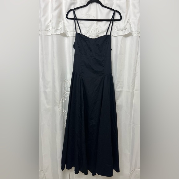 NWT Abercrombie & Fitch Black Dipped Waist Sweetheart Maxi Dress—Size LP - Picture 7 of 11